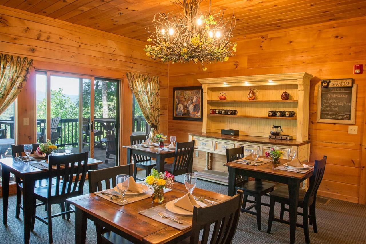 Lazy Bear Lodge Valle Crucis Экстерьер фото